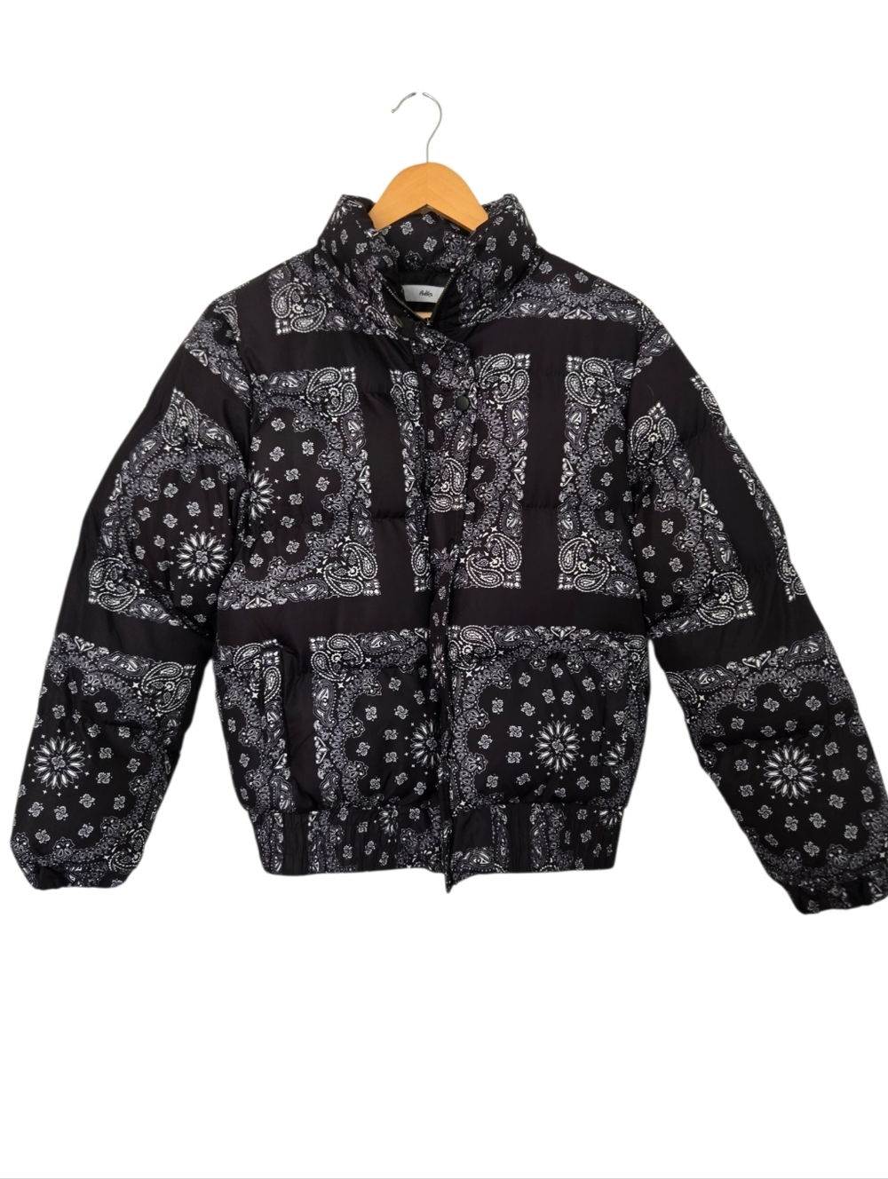 NWOT Adika Black Bandana Paisley Cropped Puffer Jacket Streetwear Y2K